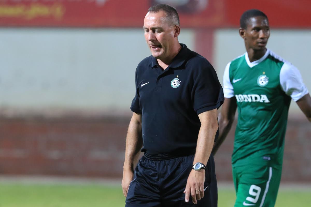 רנה מולנסטיין. עוזב אחרי חודשים בודדים