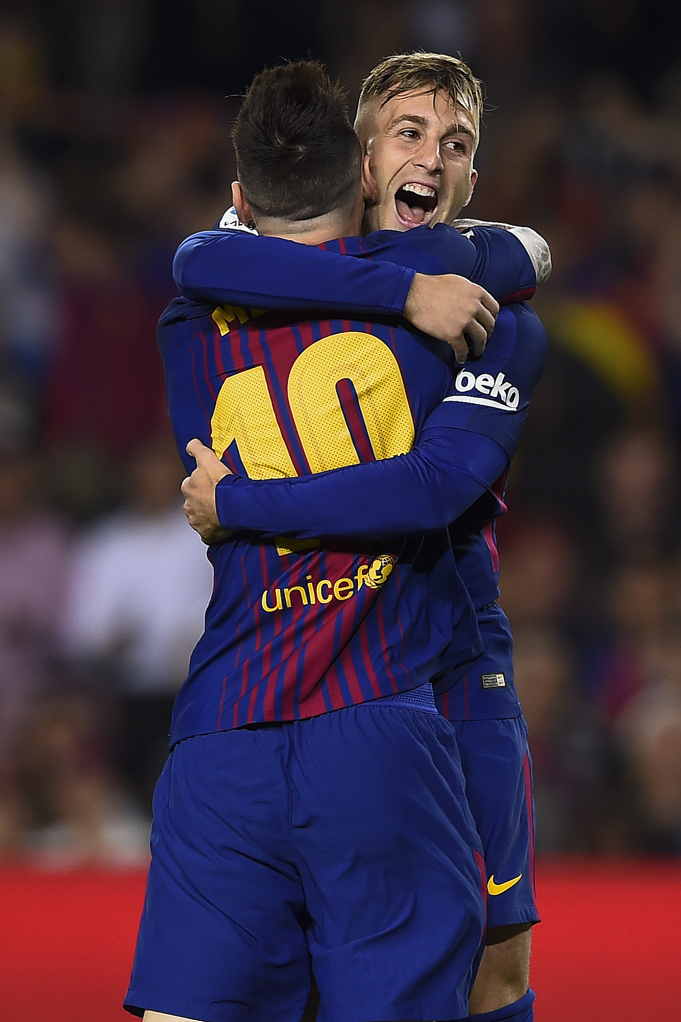 ליאונל מסי, ג'רארד דאלופאו 