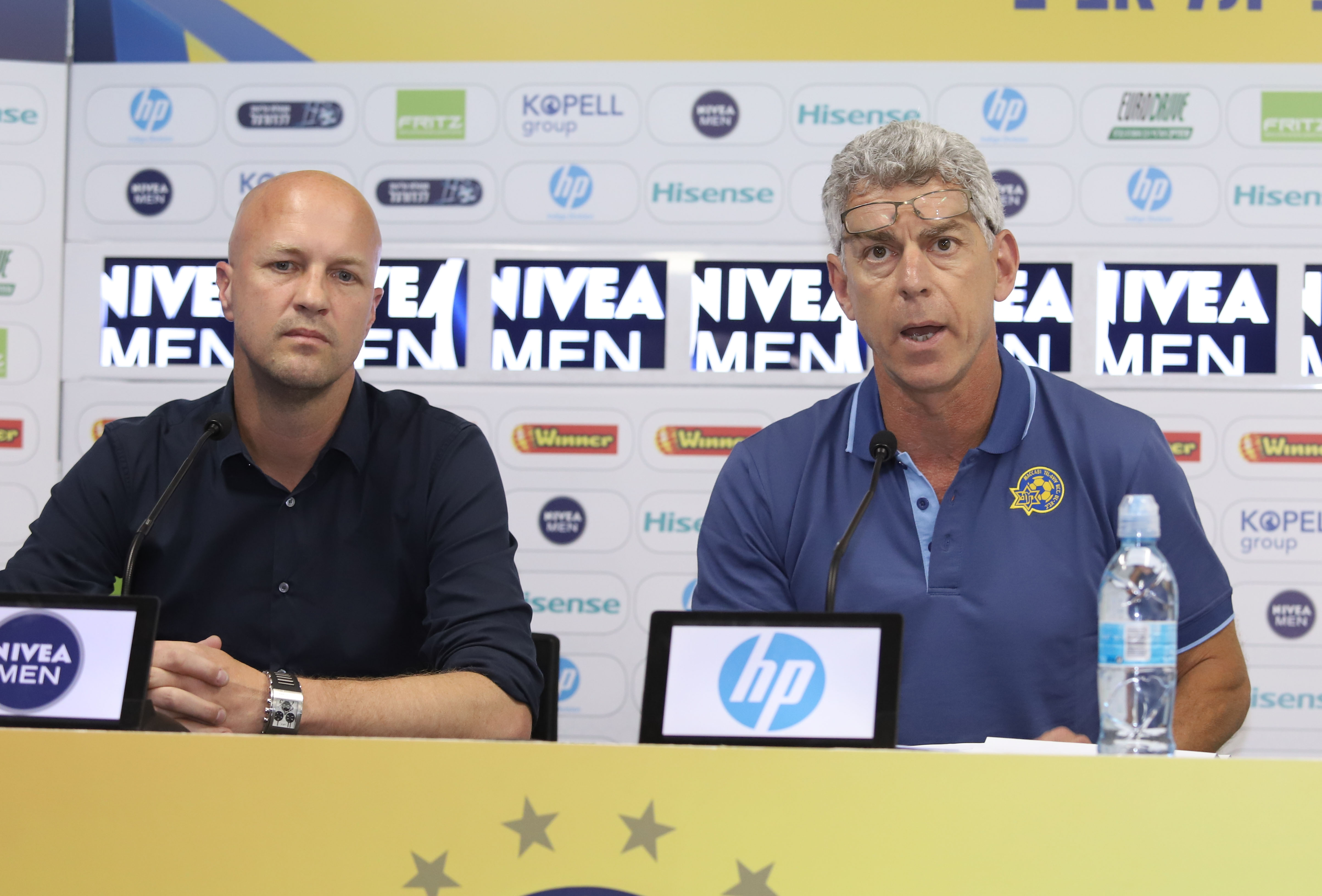 מיץ' גולדהאר וג'ורדי קרויף