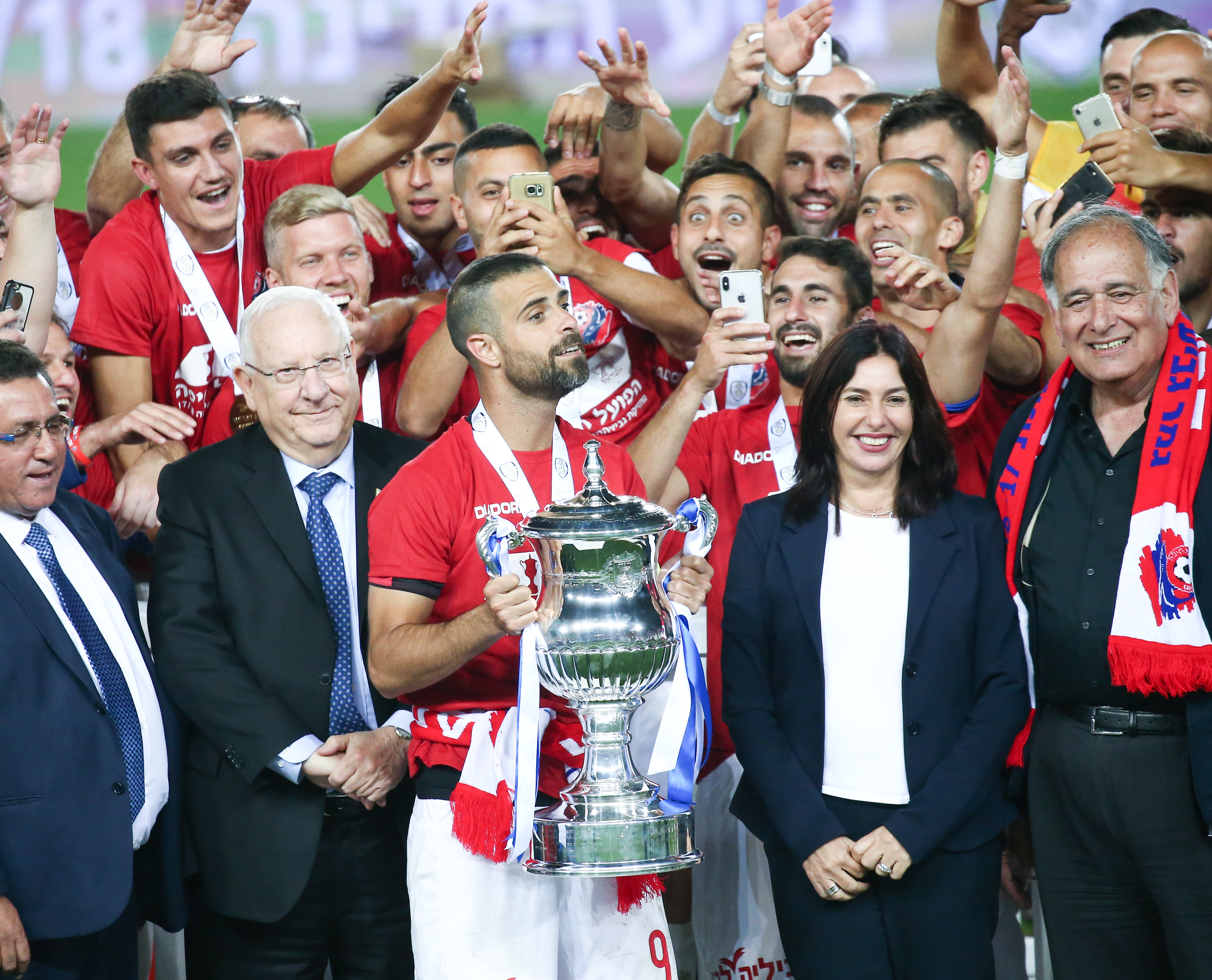 עדן בן בסט, מירי רגב