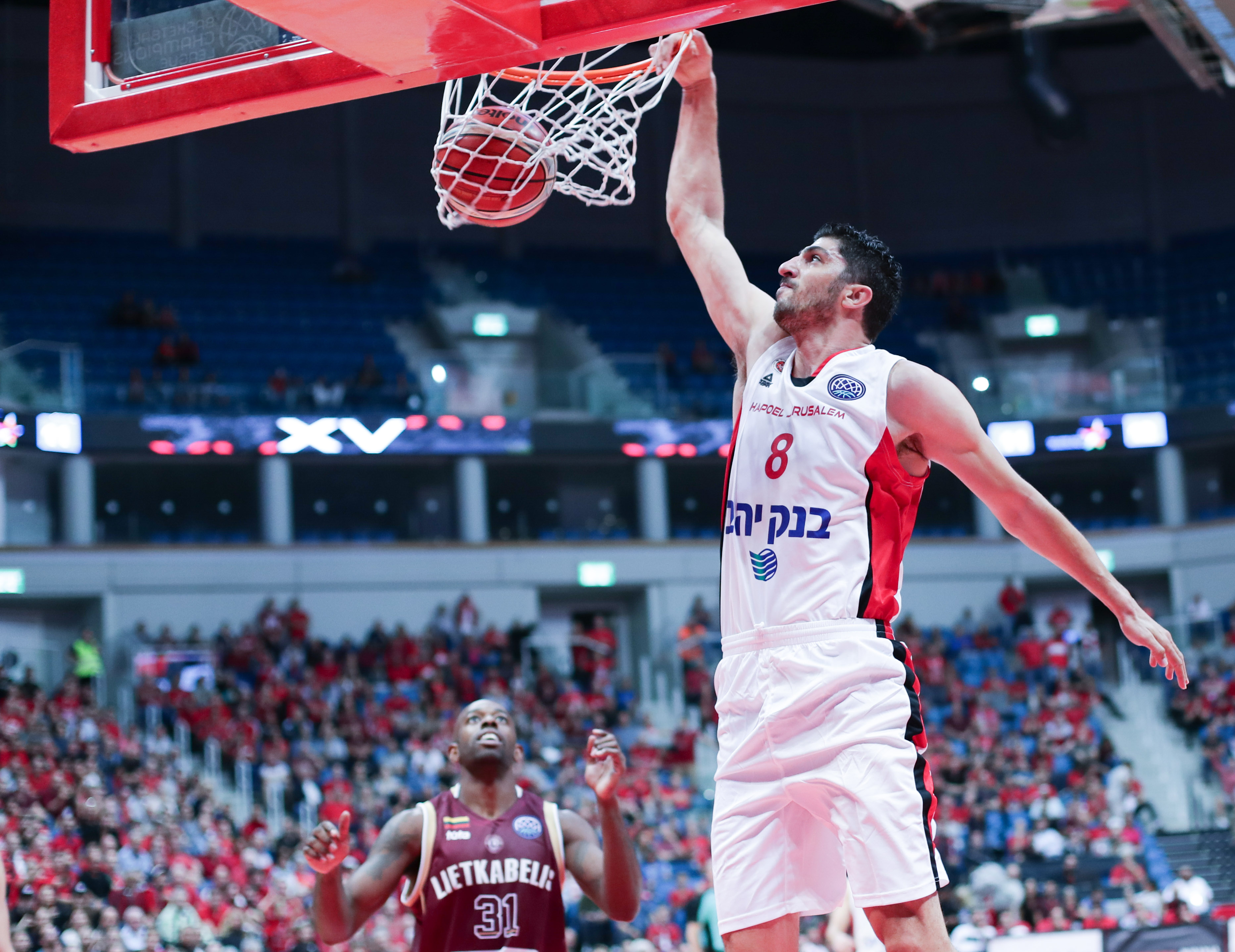 ליאור אליהו