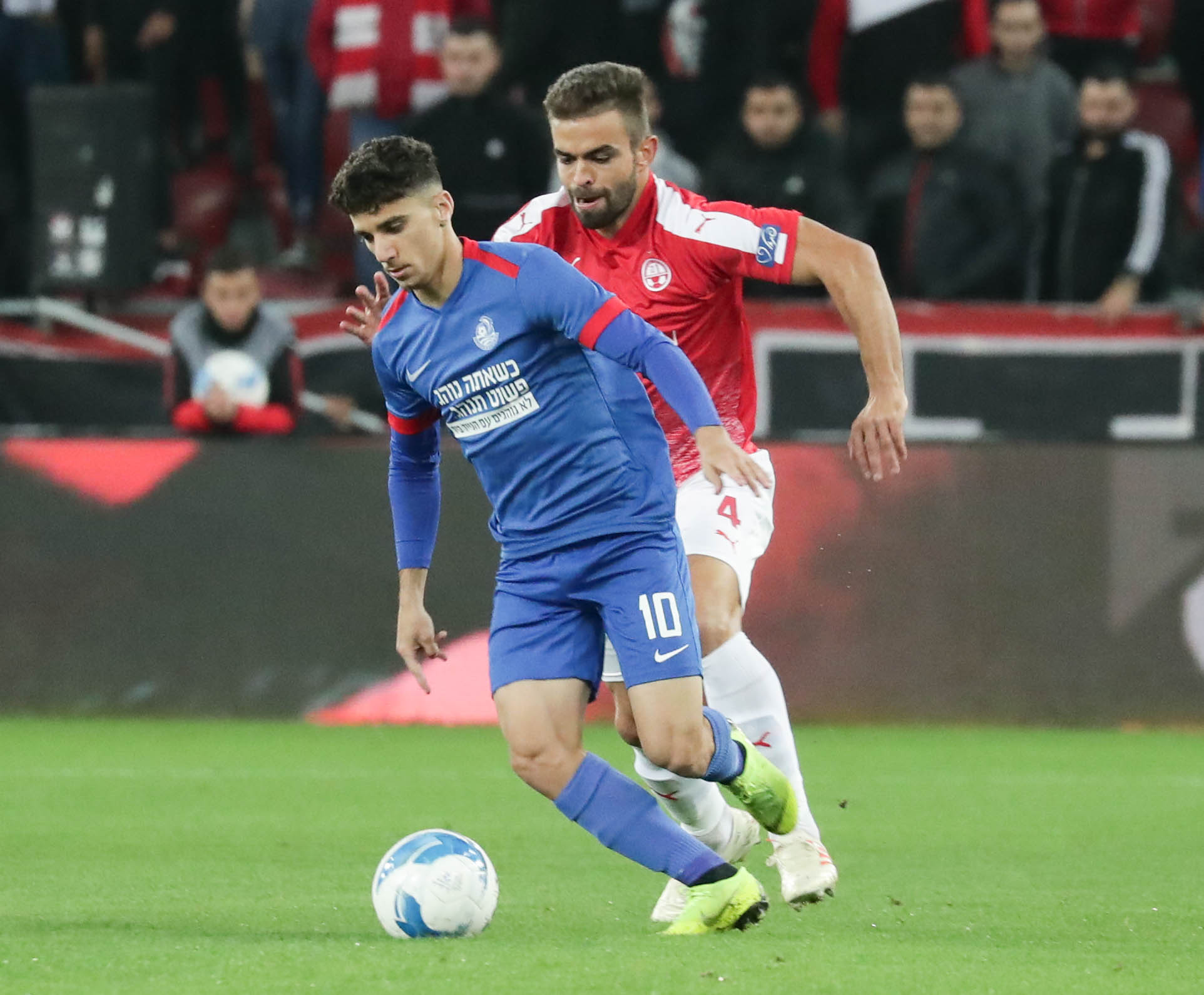 מיגל ויטור מול דן ביטון