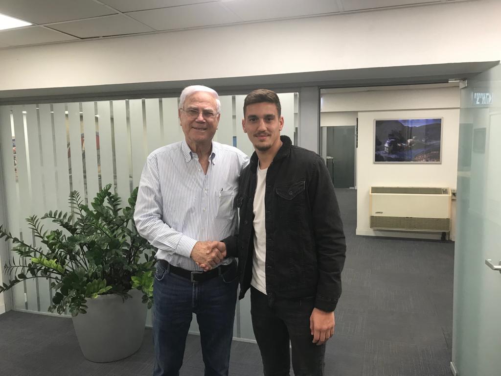 ירדן שועה, יעקב שחר