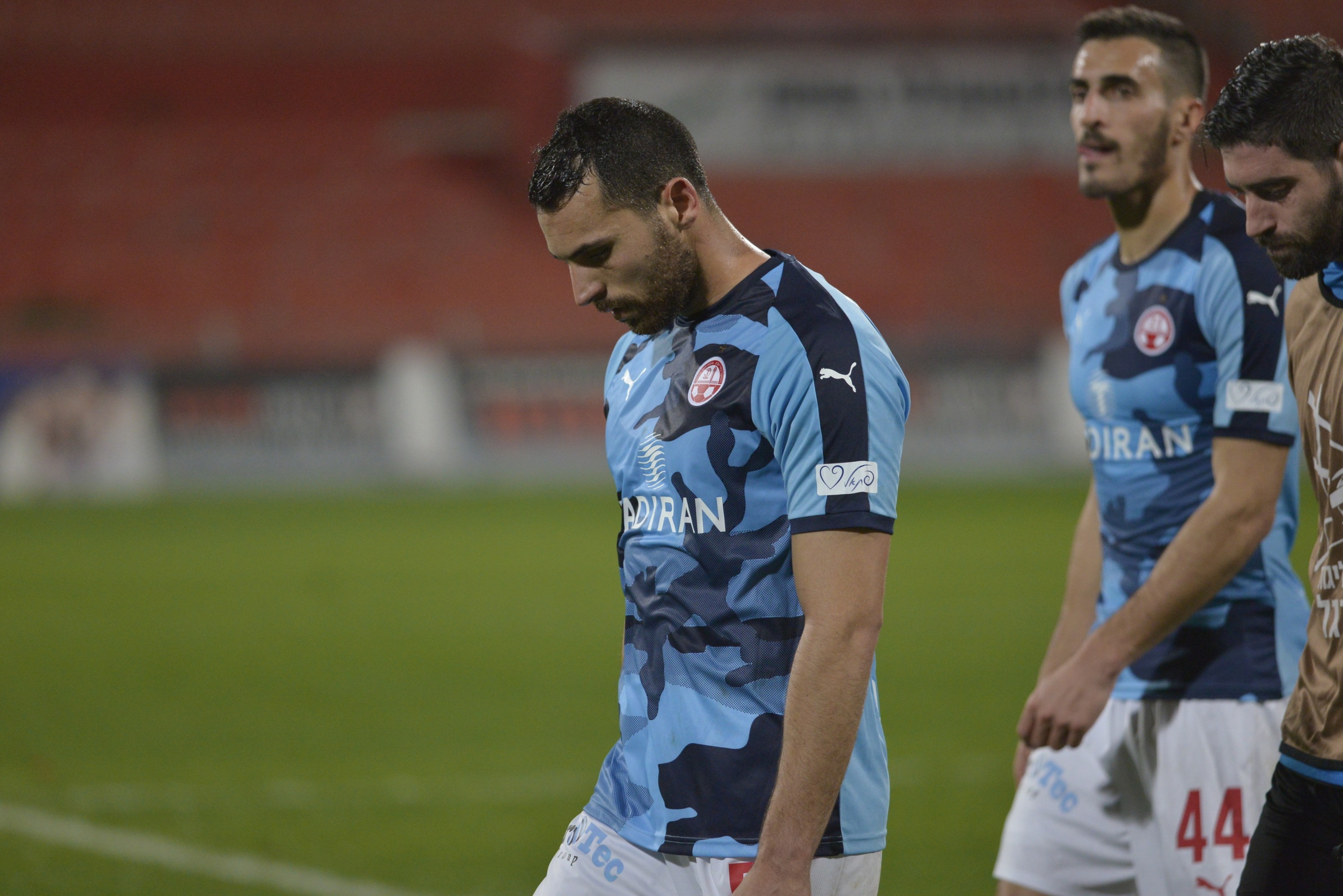 שיר צדק, חאתם עבד אלחמיד, אוהד לויטה