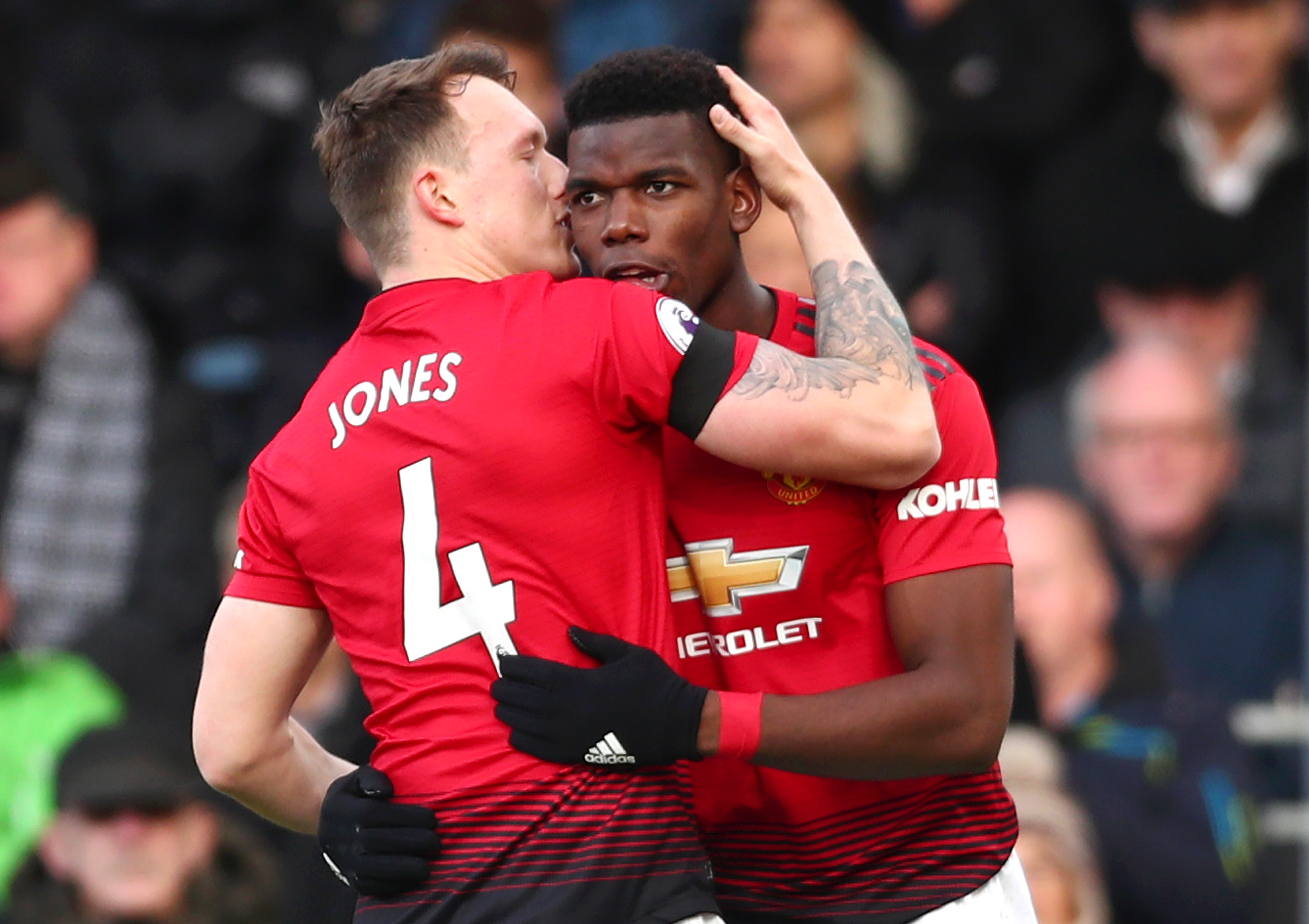 פול פוגבה עם פיל ג'ונס