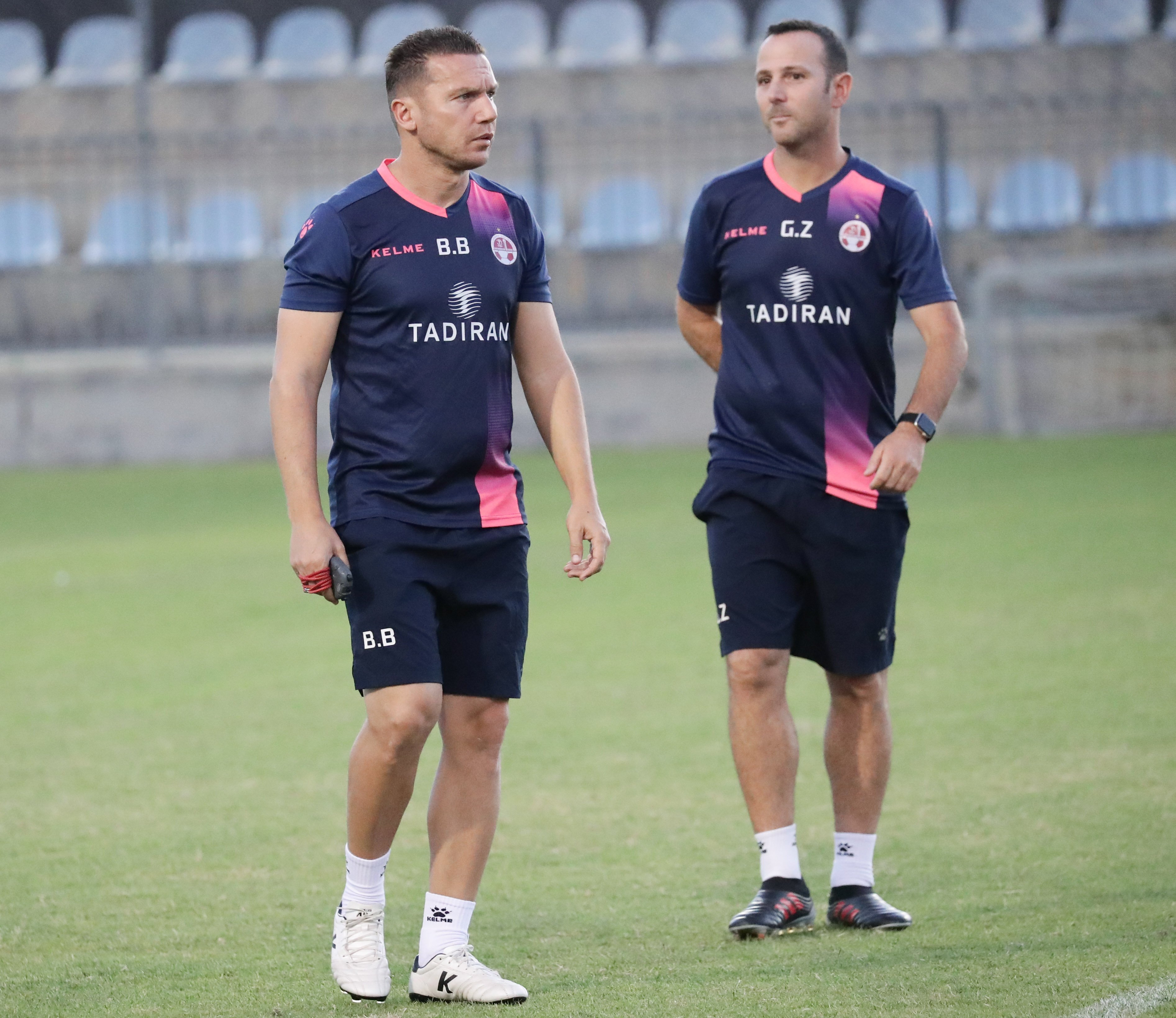 ברק בכר, גיא צרפתי