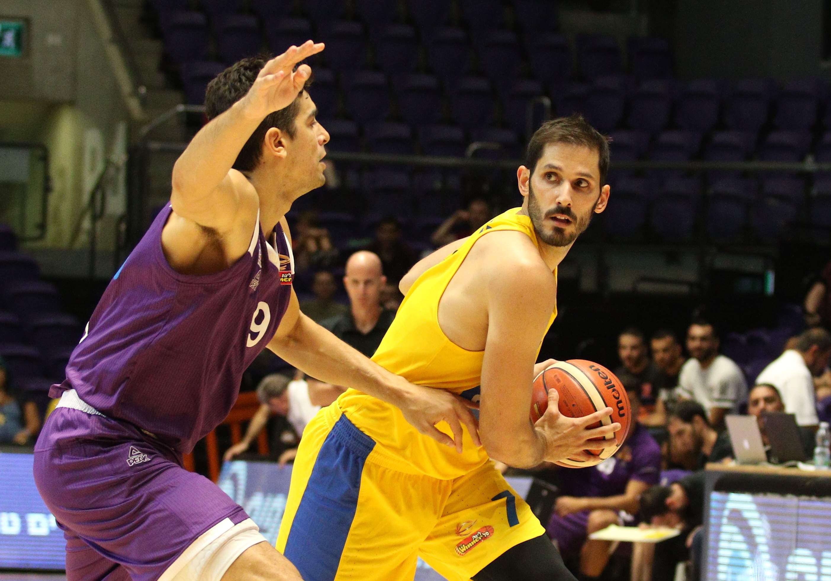 עומרי כספי, איתי שגב