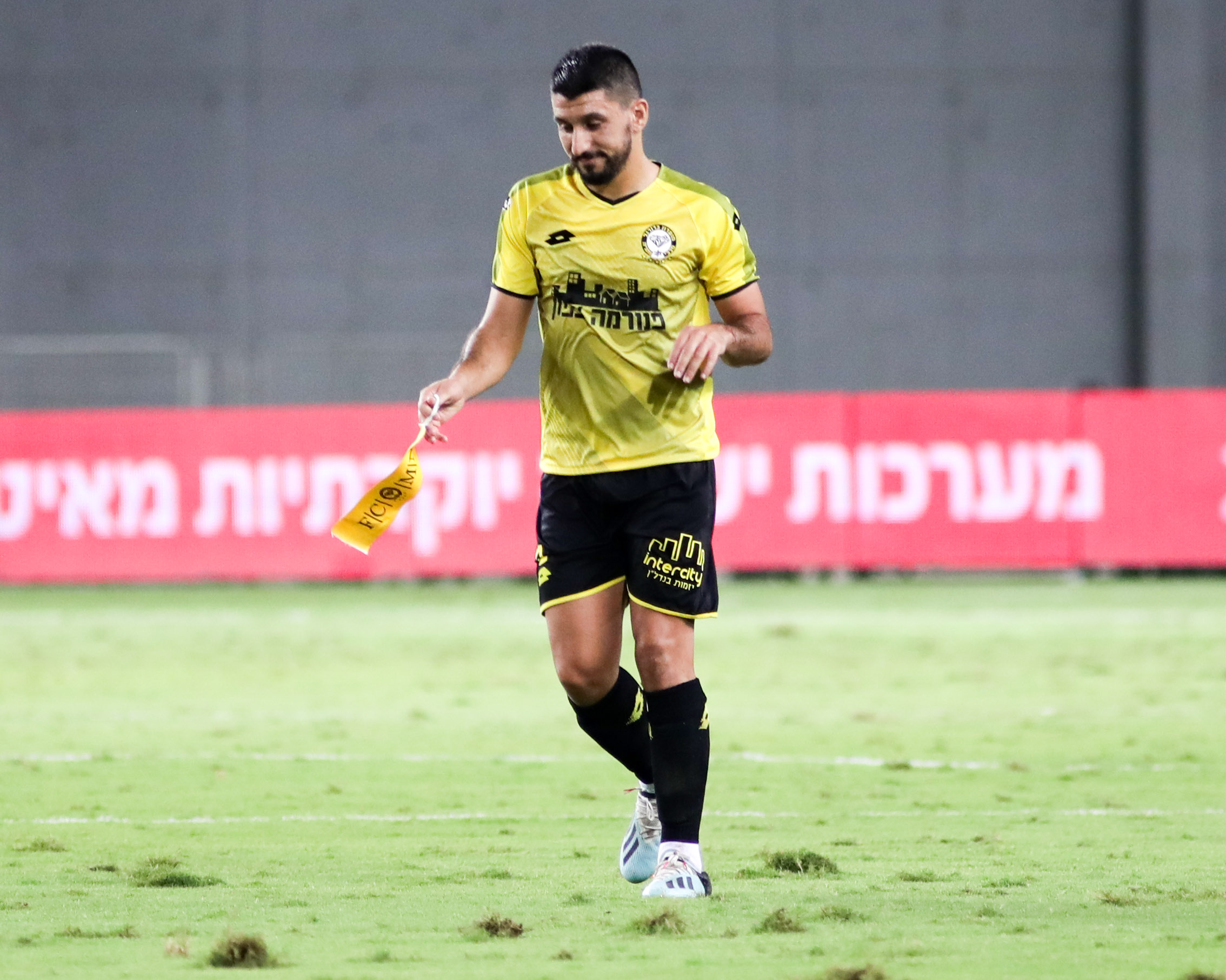 אלמוג כהן מאוכזב