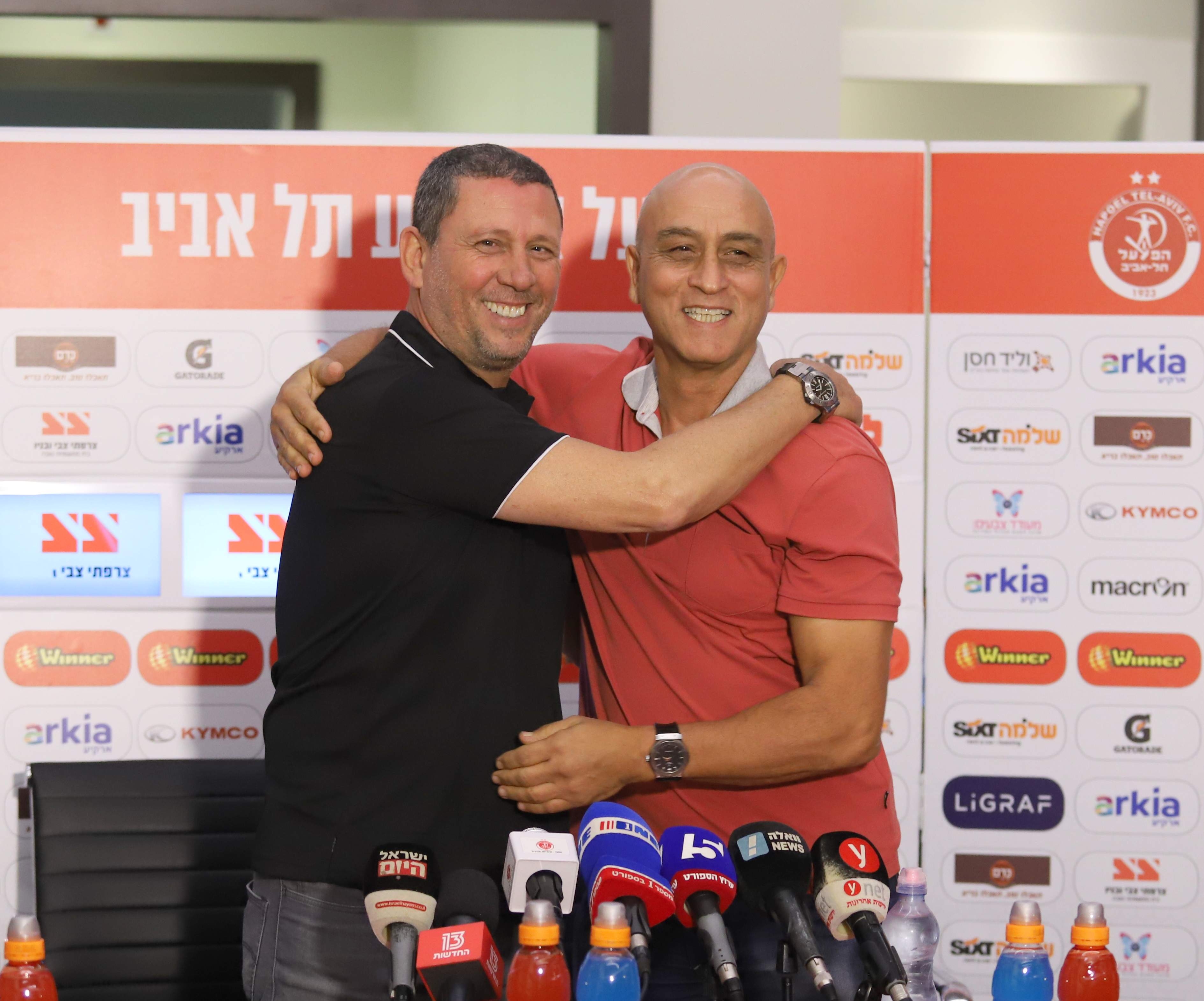 ניר קלינגר, משה סיני