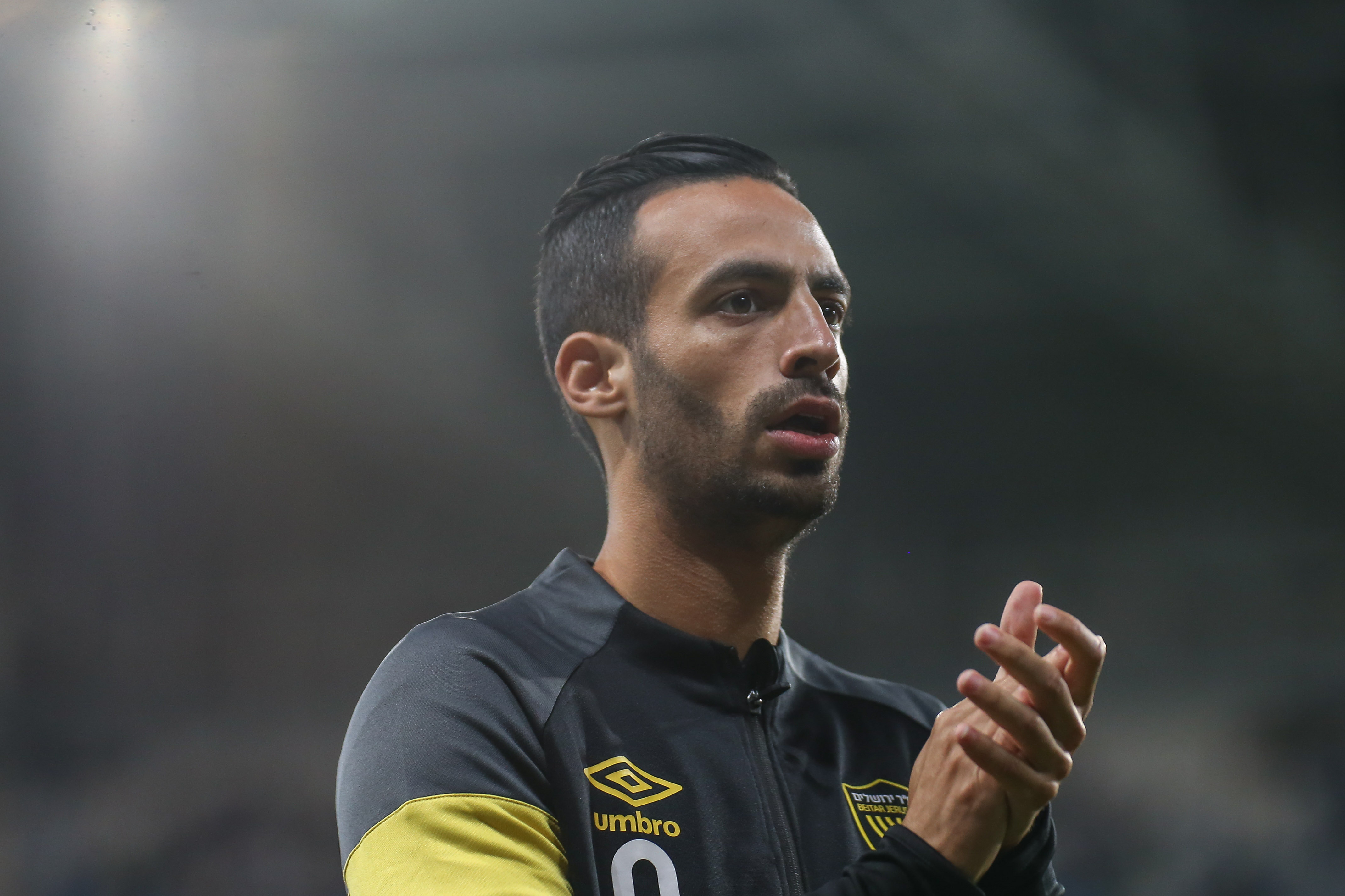 דן איינבינדר