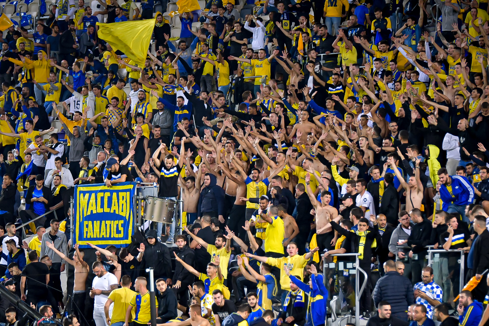 אוהדי מכבי תל אביב