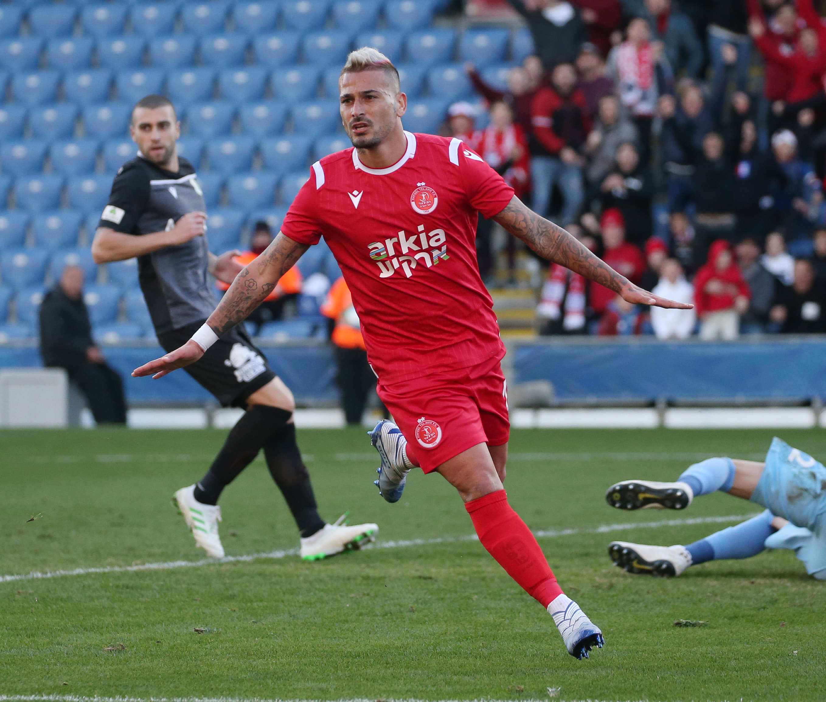 מאור בוזגלו