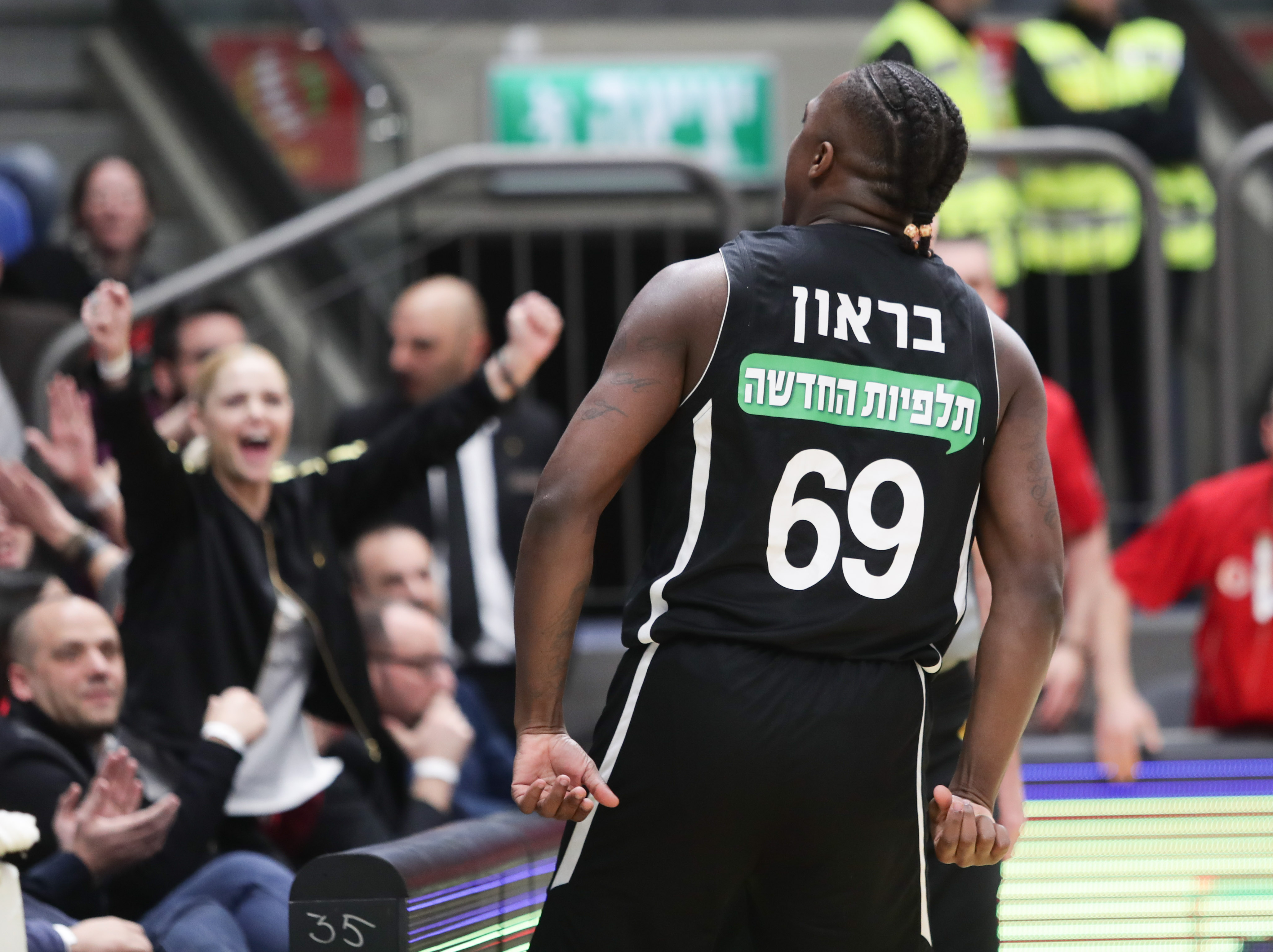 ג'ייקובן בראון