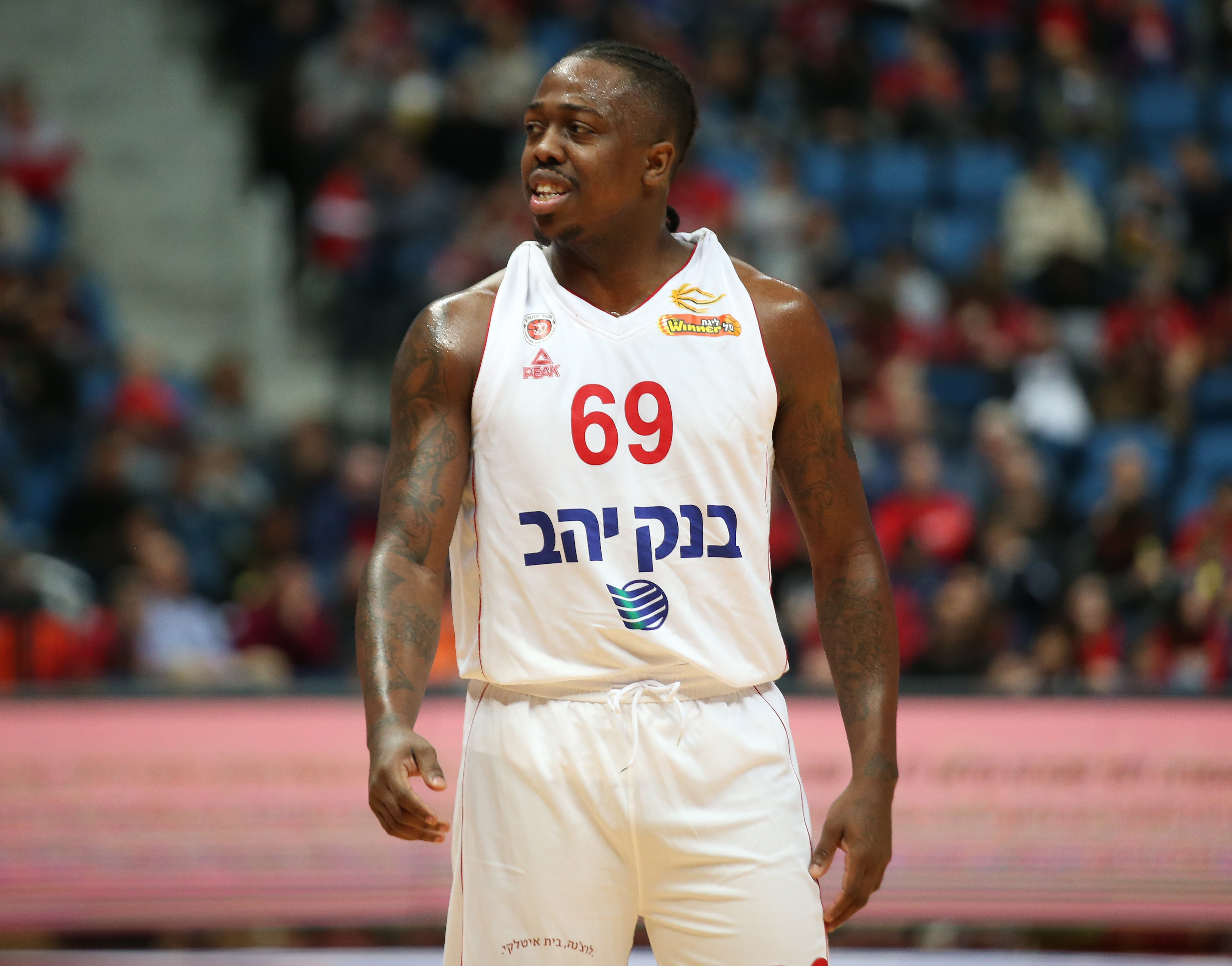 ג'ייקובן בראון