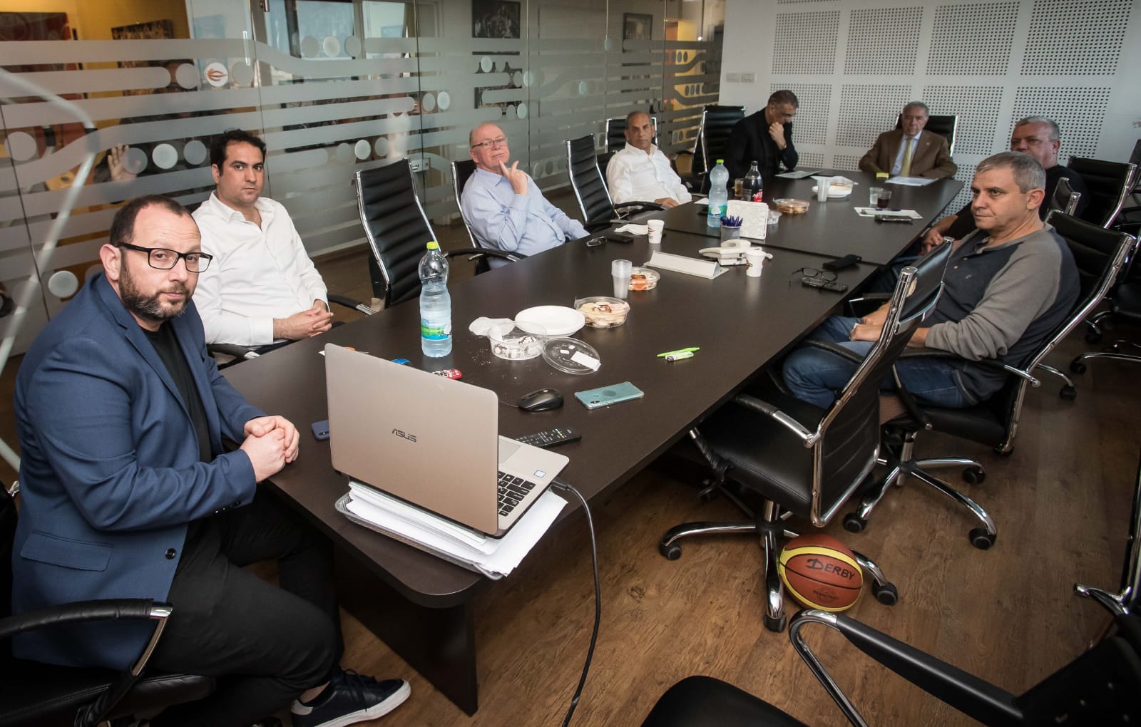 גיא הראל, יניב מזרחי, יצחק פרי, איתן לנציאנו, שמואל פרנקל, שמעון מזרחי, יוסי שרעבי