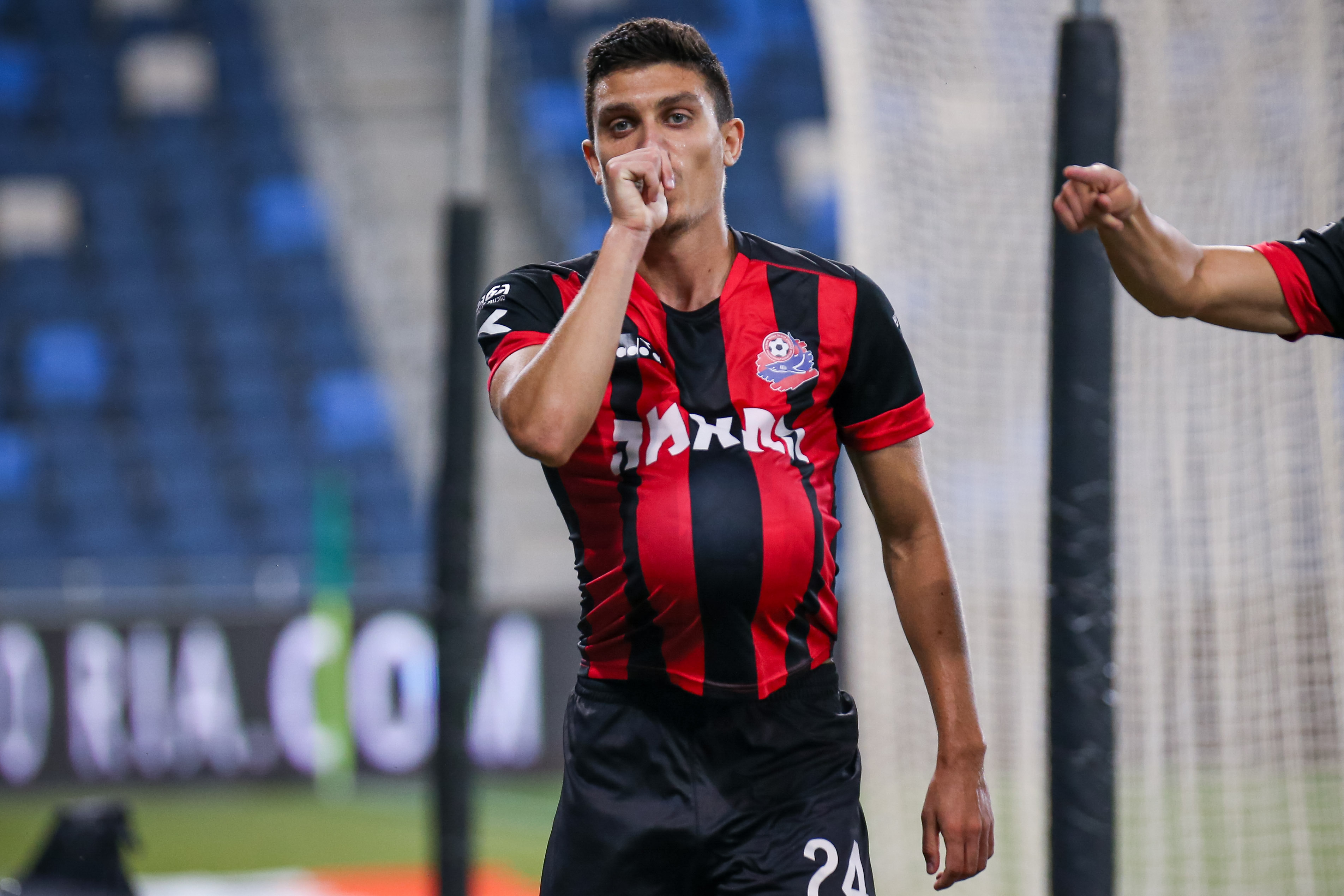 לירן סרדל חוגג