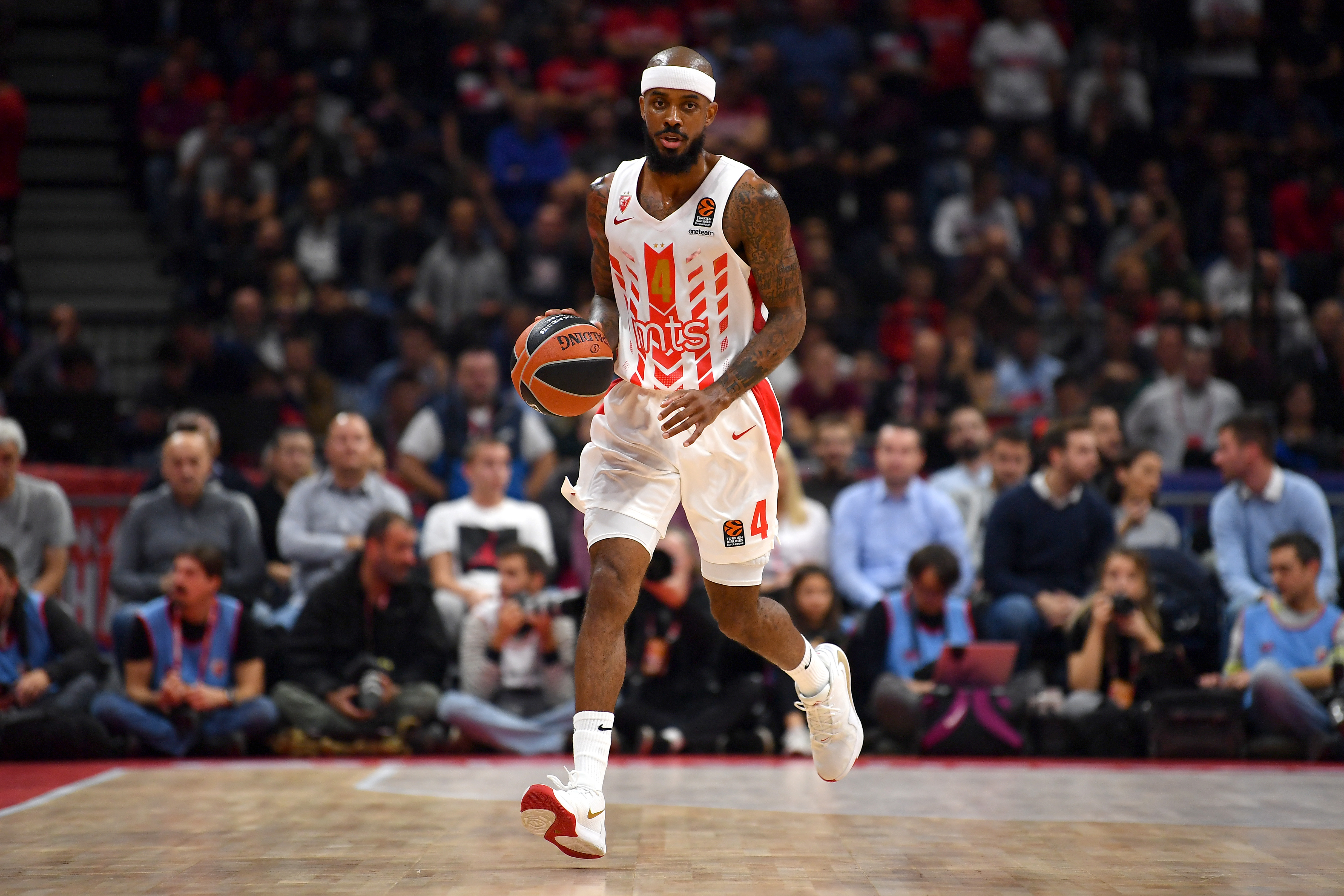 לורנזו בראון