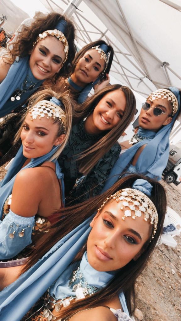 הדר דיזהב, עדן בן זקן והרקדניות בקליפ