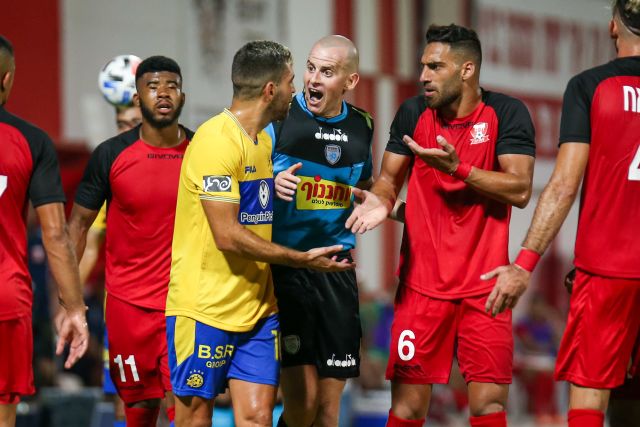 This image has an empty alt attribute; its file name is 1006656