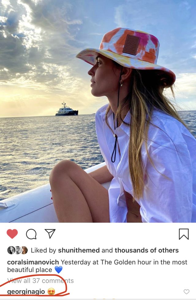 This image has an empty alt attribute; its file name is 1003463