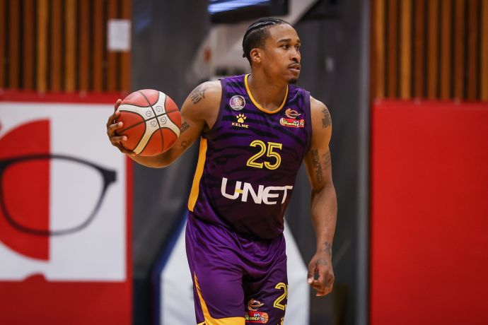 טיירוס מגי, הפועל חולון