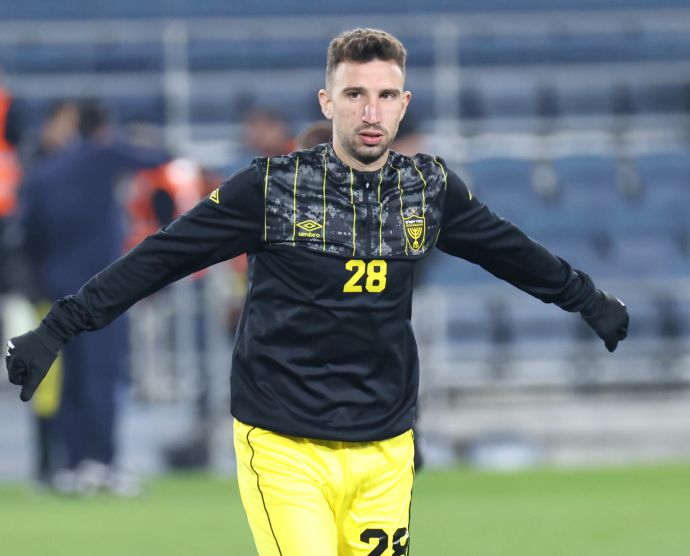 עמית כהן שחקן בית"ר ירושלים בחימום