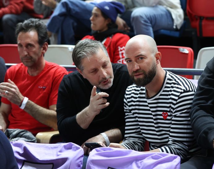 מיכאל מינצברג לורנס מינקון מקבוצת רכישה הפועל תל אביב