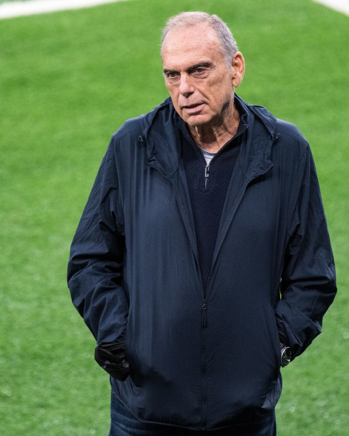 המאמן הישראלי אברהם גרנט