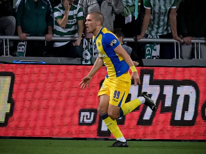 שחקן מכבי תל אביב ג'ורג'ה יובאנוביץ'