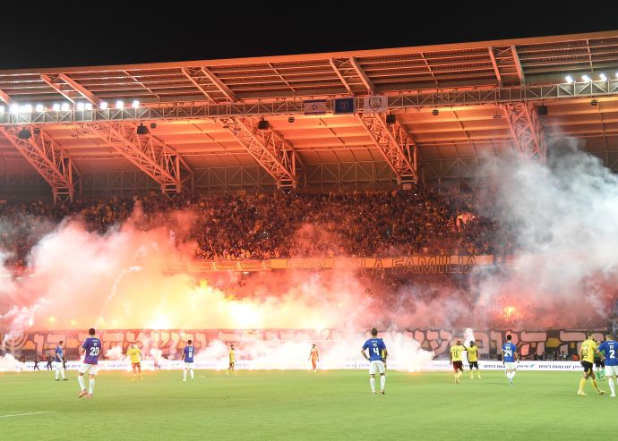 אבוקות בגמר גביע  המדינה