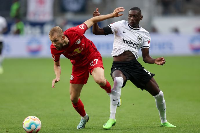 קונרד ליימר ר.ב. לייפציג לצד רנדל קולו מואני איינטרכט פרנקפורט