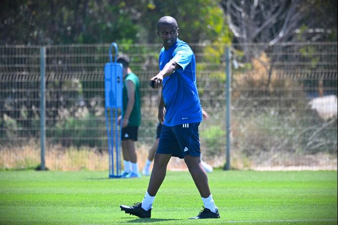 מסאי דגו, מאמן מכבי חיפה