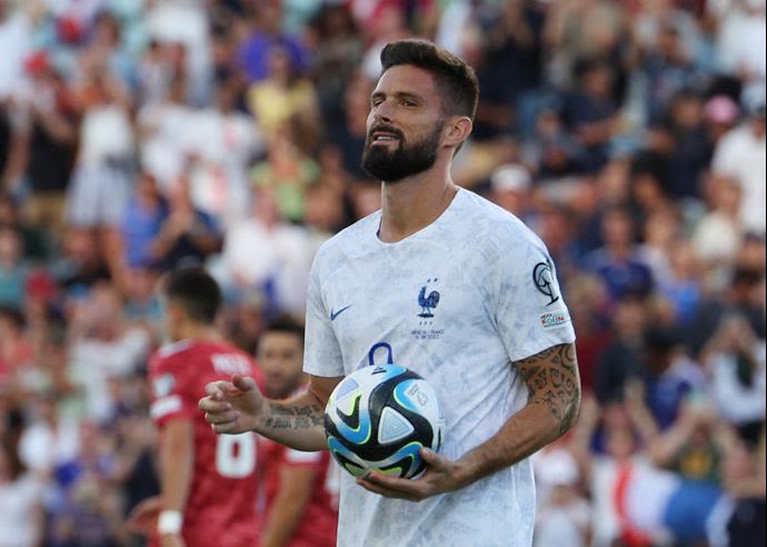 אוליבייה ז'ירו, חלוץ נבחרת צרפת