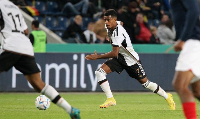 שחקן הנבחרת הצעירה של גרמניה, אנסגר קנאוף