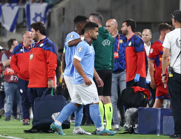 שחקני נבחרת ישראל, אלי דסה, מוחמד אבו פאני