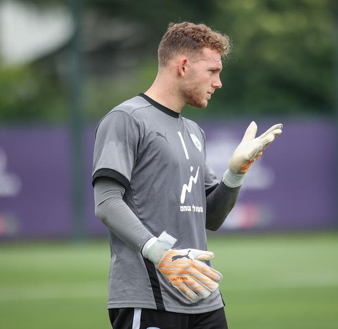 דניאל פרץ שוער הנבחרת הצעירה של ישראל