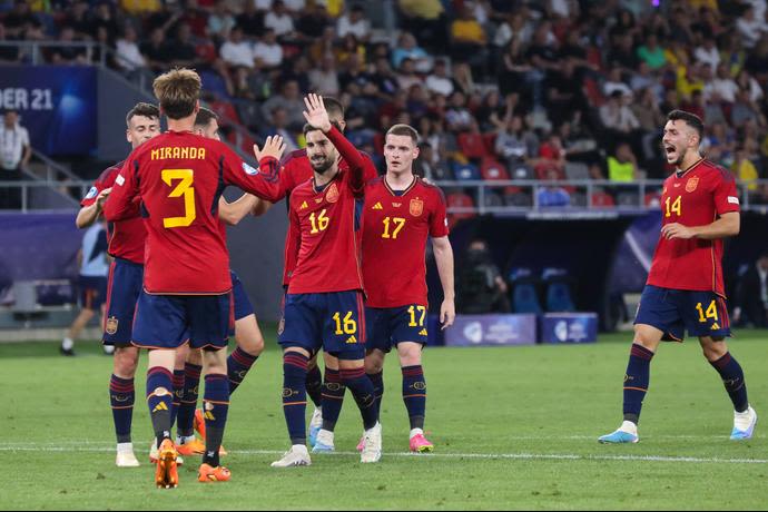 שחקני נבחרת ספרד הצעירה חוגגים