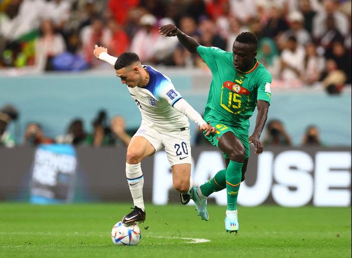 פיל פודן נבחרת אנגליה מול סנגל