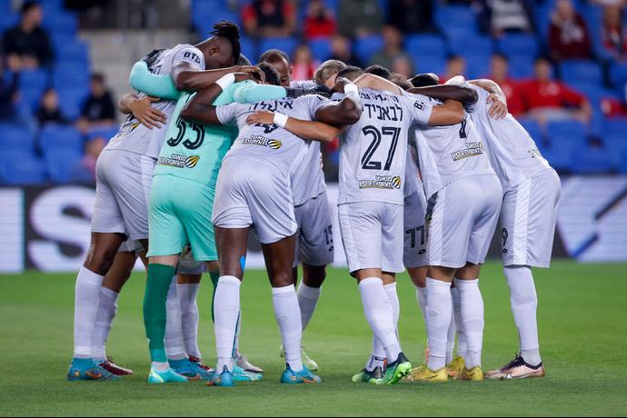 שחקני הפועל חדרה