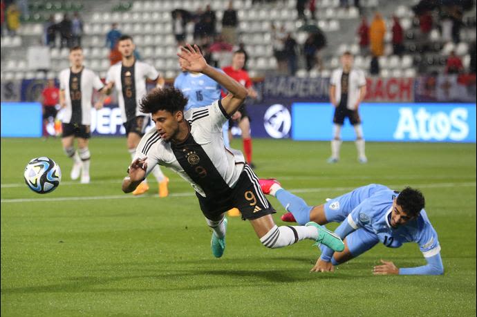 רוי רביבו הנבחרת הצעירה של ישראל מכשיל את קווין שאדה הנבחרת הצעירה של גרמניה