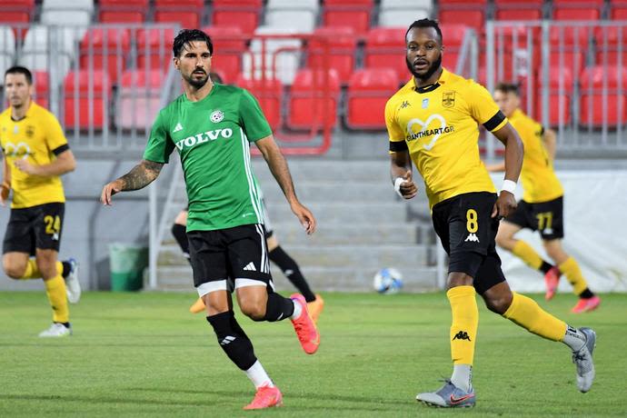 שייק דוקורה, אריס סלוניקי, מול ליאור רפאלוב, מכבי חיפה