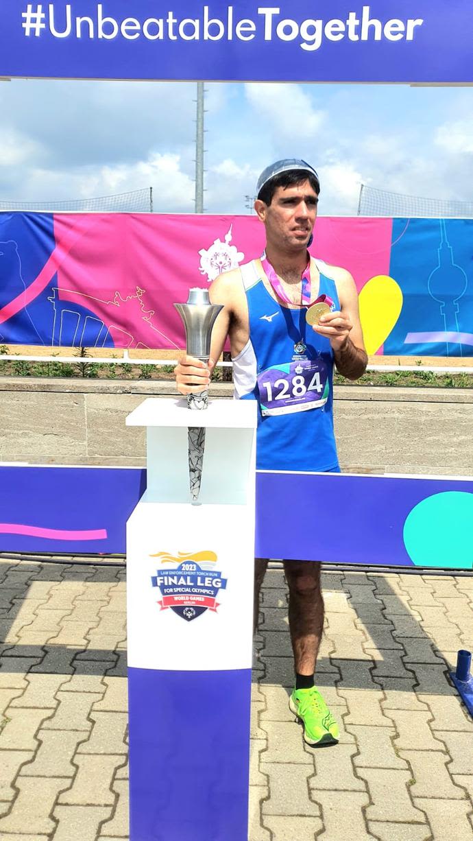 סער בוכבינדר