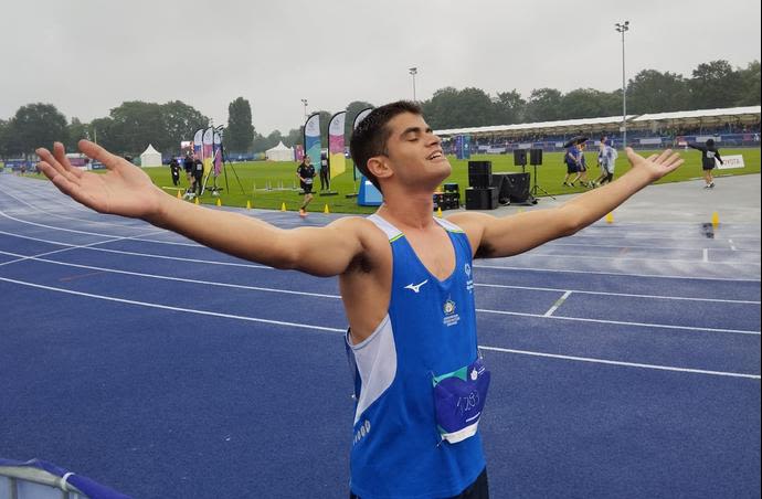 האתלט הישראלי רון בק במשחקי העולם בספיישל אולימפיקס