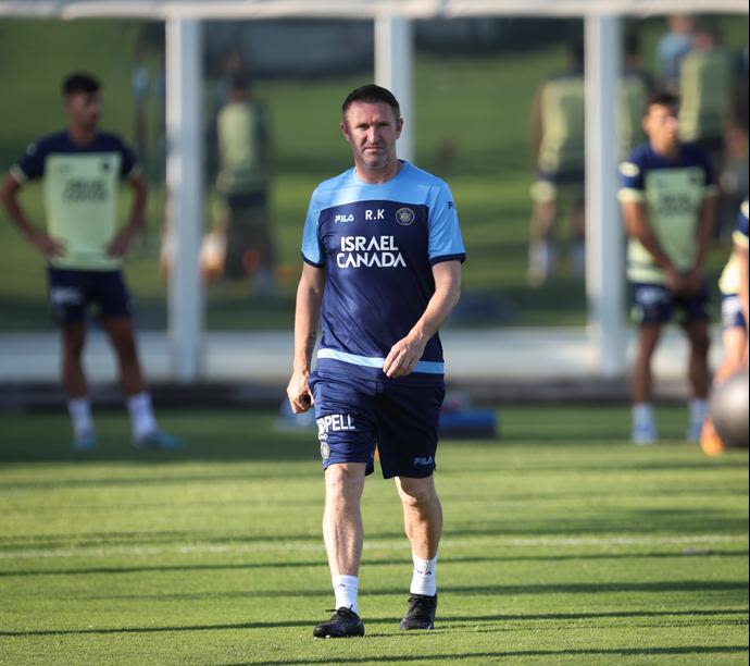 רובי קין, מאמן מכבי תל אביב