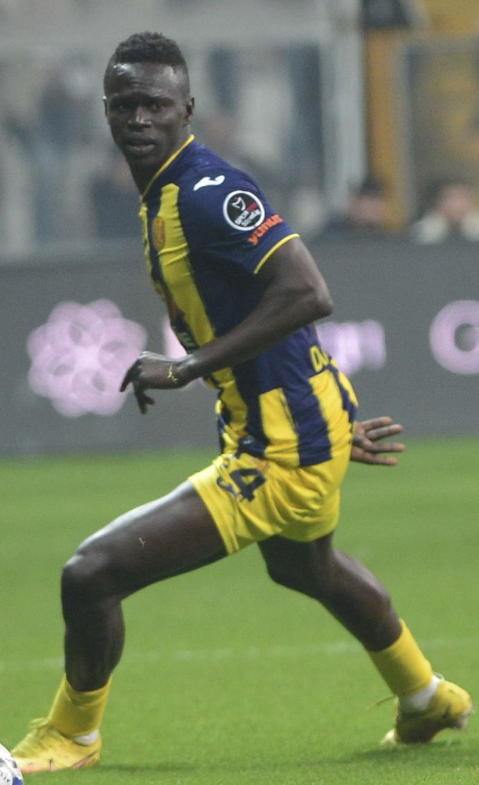 לאמין דיאק שחקן אנקרגוצ'ו