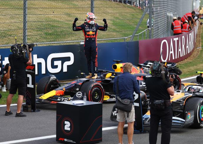 מקס ורשטאפן, נהג קבוצת רד בול, מנצח הגרנד פרי הבריטי 2023 של פורמולה 1