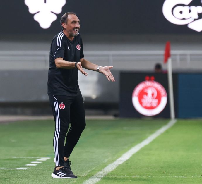 מאמן הפועל תל אביב מייקל ולקאניס