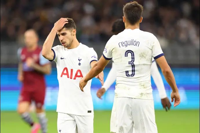 מנור סולומון, קשר טוטנהאם