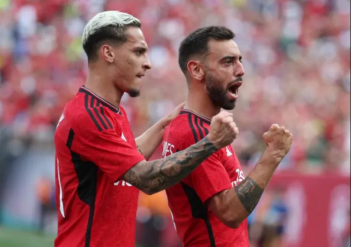 שחקני מנצ'סטר יונייטד ברונו פרננדש, אנתוני