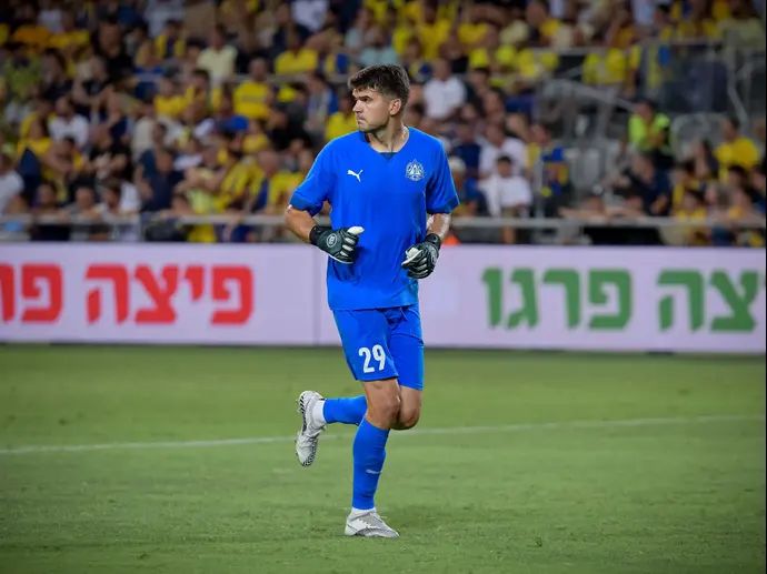 כריסטיאן אברם, שוער פטרוקוב